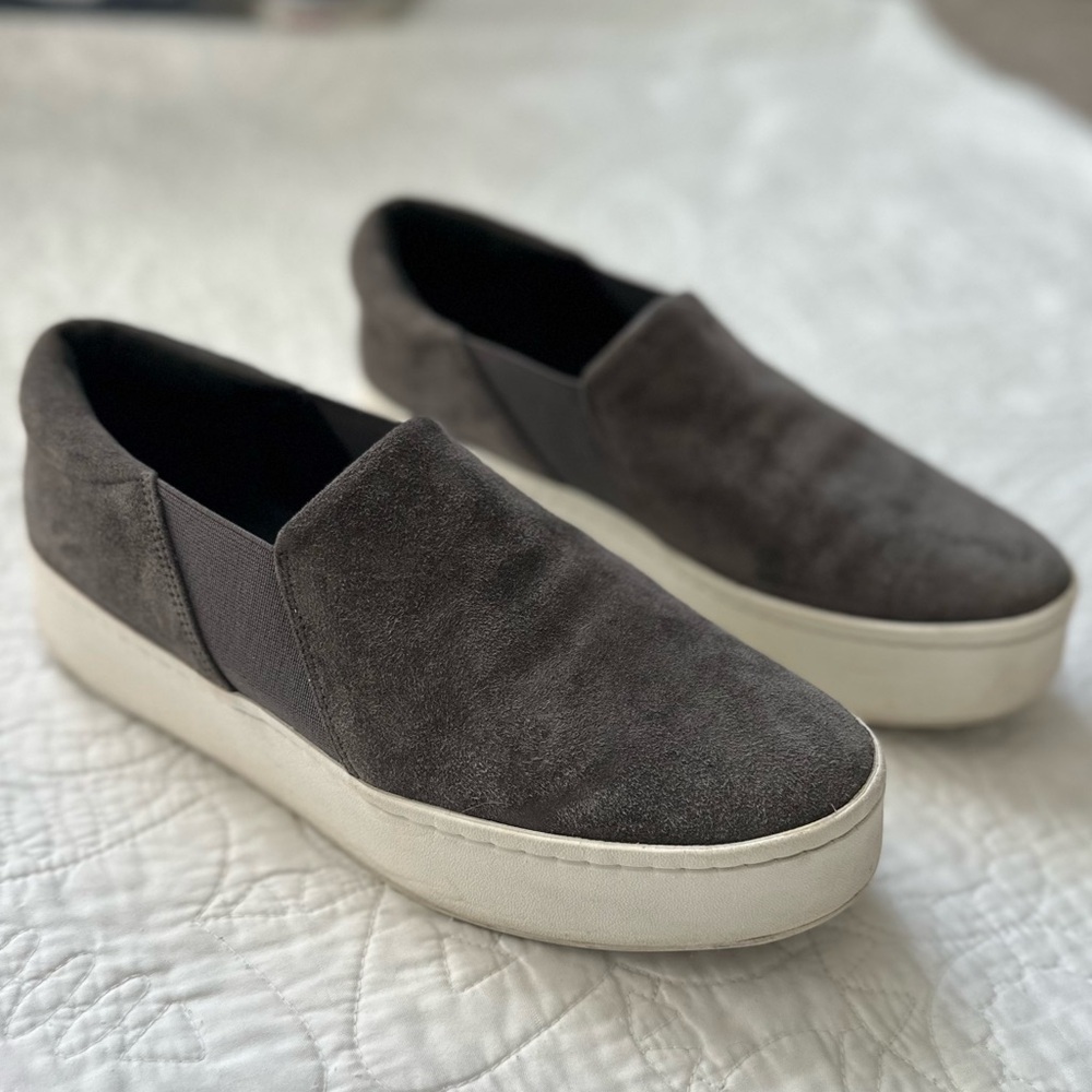 Vince Warren Women's Slip-On Suede platform Sneakers Size 7 Gray